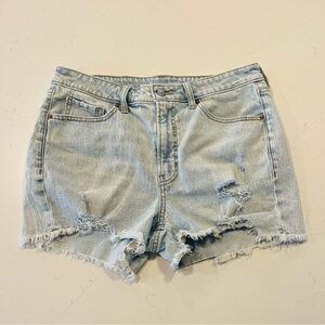Old Navy OG Straight Secret Smooth Pockets Distressed Denim Women's Shorts